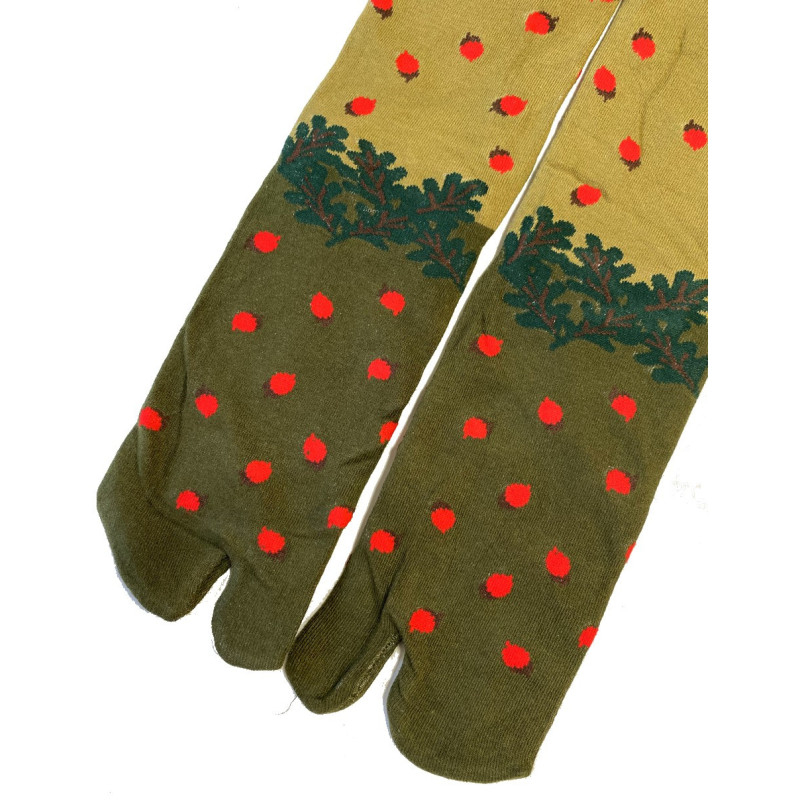 Gorossiste pour Chaussettes Japonaises coton vert chene et glands rouges Gorossiste pour Chaussettes Japonaises coton vert chene et glands rouges