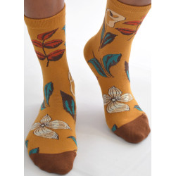 Chaussettes-les-petits-caprices-fleurs-de-café-avant