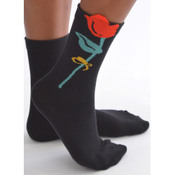 Chaussettes-les-petits-caprices-noires-tulipes-rouges-profil