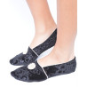 Chaussons-velours-imprimé-les-petits-caprices-flor-noir-cream